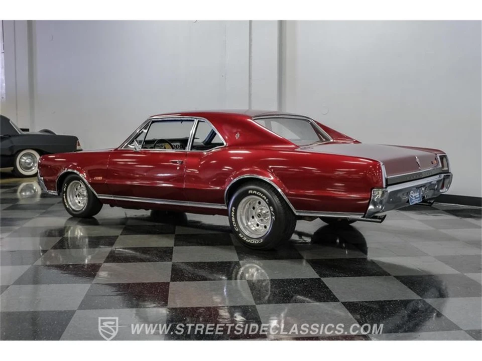 1967 Oldsmobile Cutlass 2nd Gen - Image 8 of 31