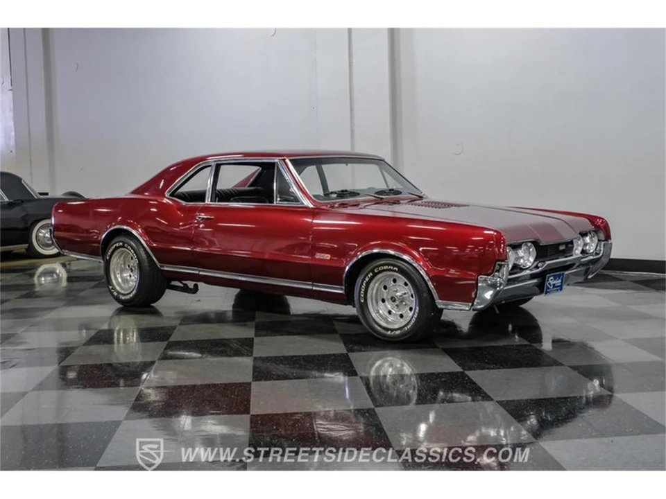 1967 Oldsmobile Cutlass 2nd Gen - Image 15 of 31