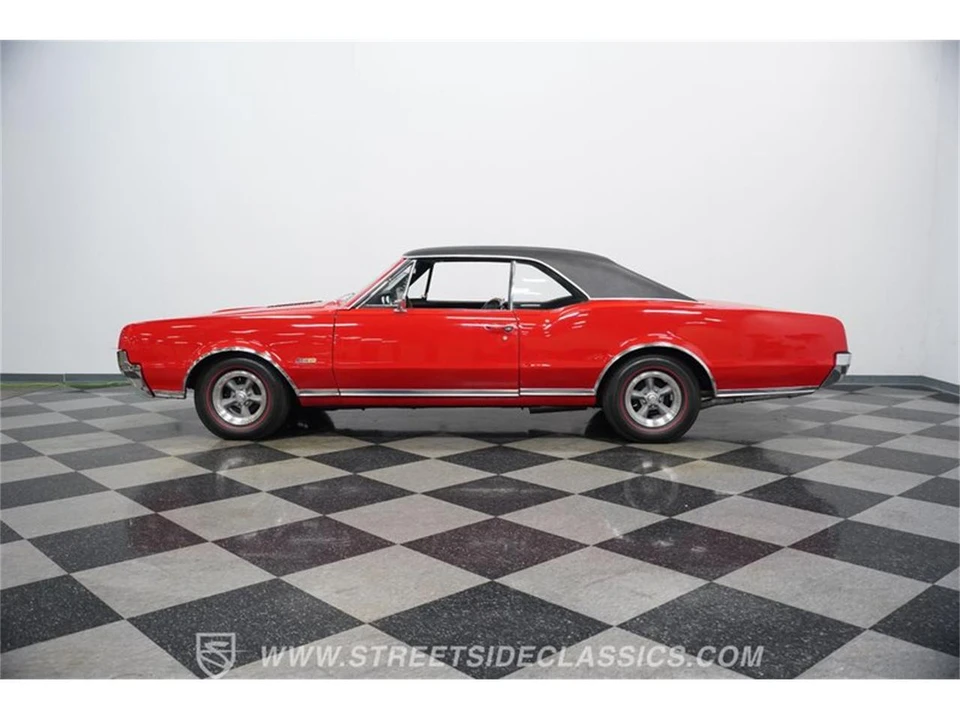 1967 Oldsmobile Cutlass 2nd Gen - Image 6 of 31