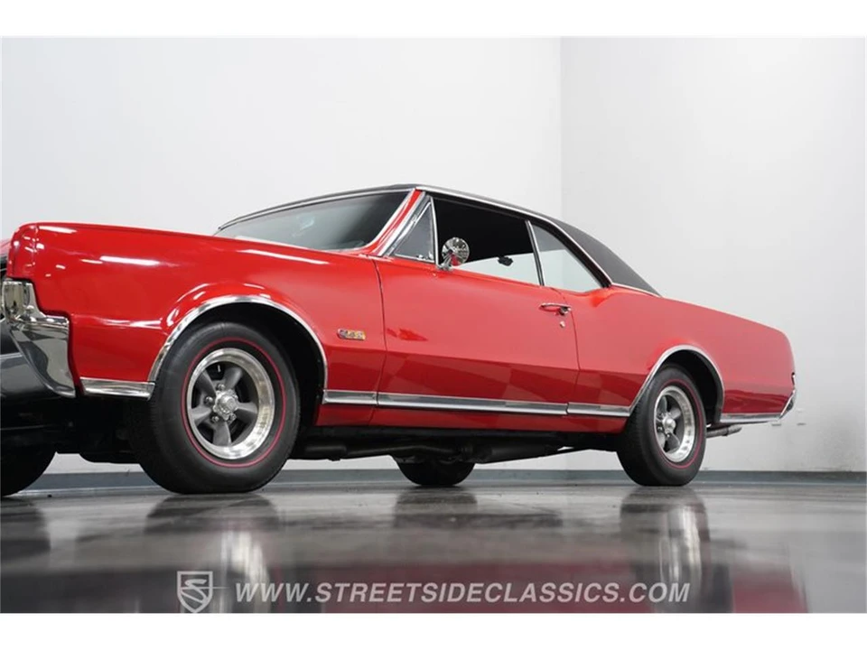 1967 Oldsmobile Cutlass 2nd Gen - Image 18 of 31
