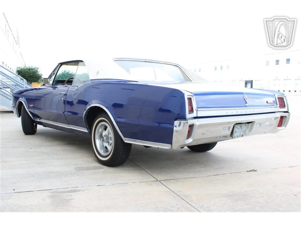 1967 Oldsmobile Cutlass 2nd Gen - Image 7 of 31
