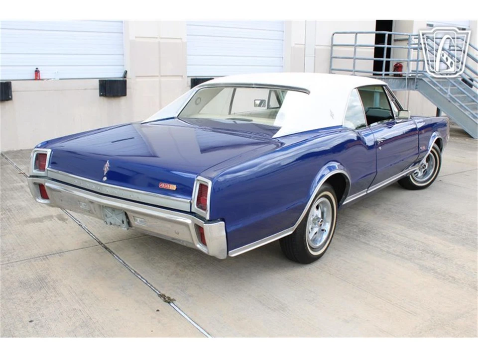 1967 Oldsmobile Cutlass 2nd Gen - Image 12 of 31
