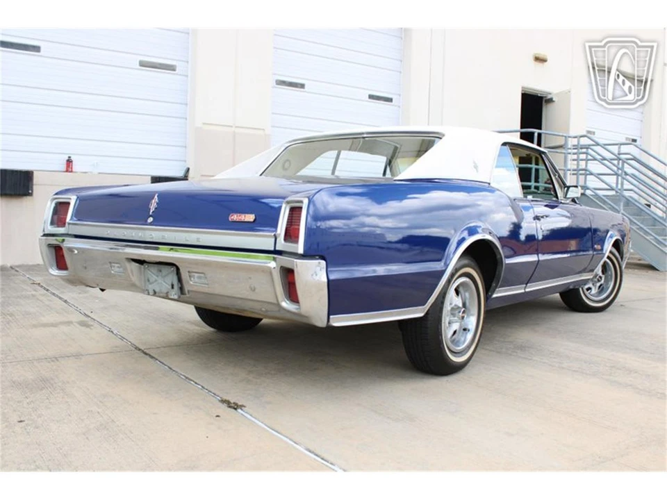 1967 Oldsmobile Cutlass 2nd Gen - Image 13 of 31
