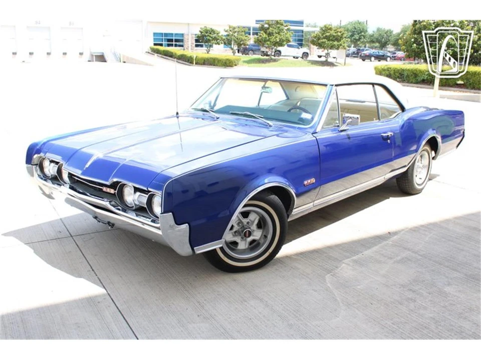 1967 Oldsmobile Cutlass 2nd Gen - Image 24 of 31