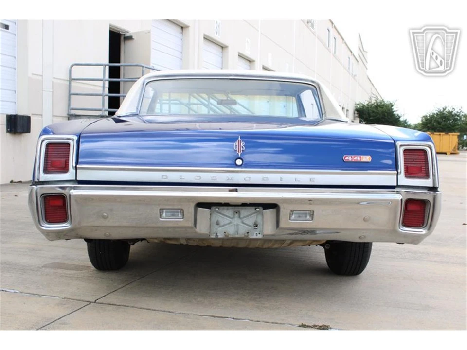 1967 Oldsmobile Cutlass 2nd Gen - Image 10 of 31