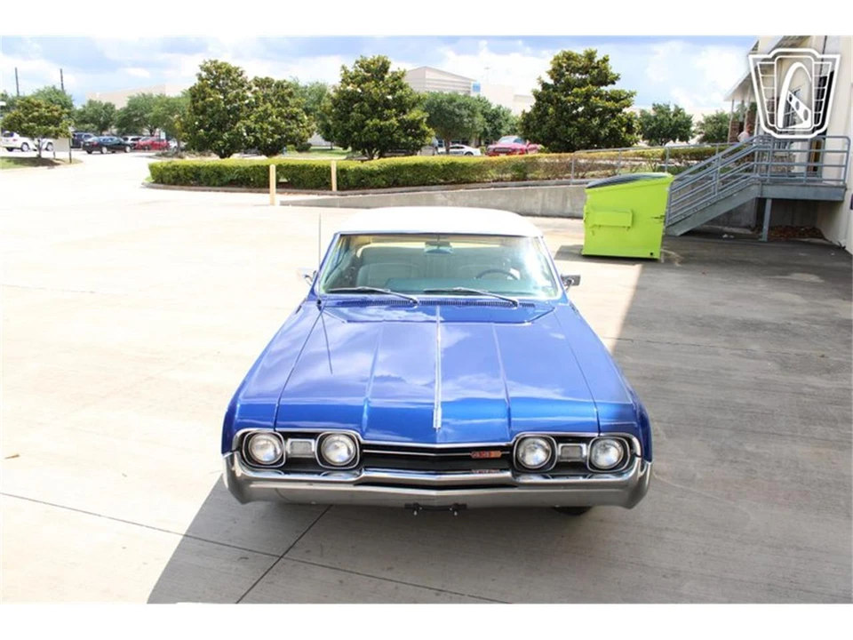 1967 Oldsmobile Cutlass 2nd Gen - Image 20 of 31