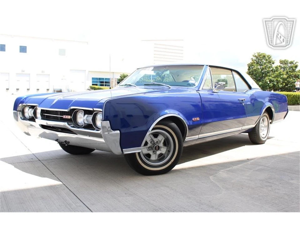1967 Oldsmobile Cutlass 2nd Gen - Image 25 of 31