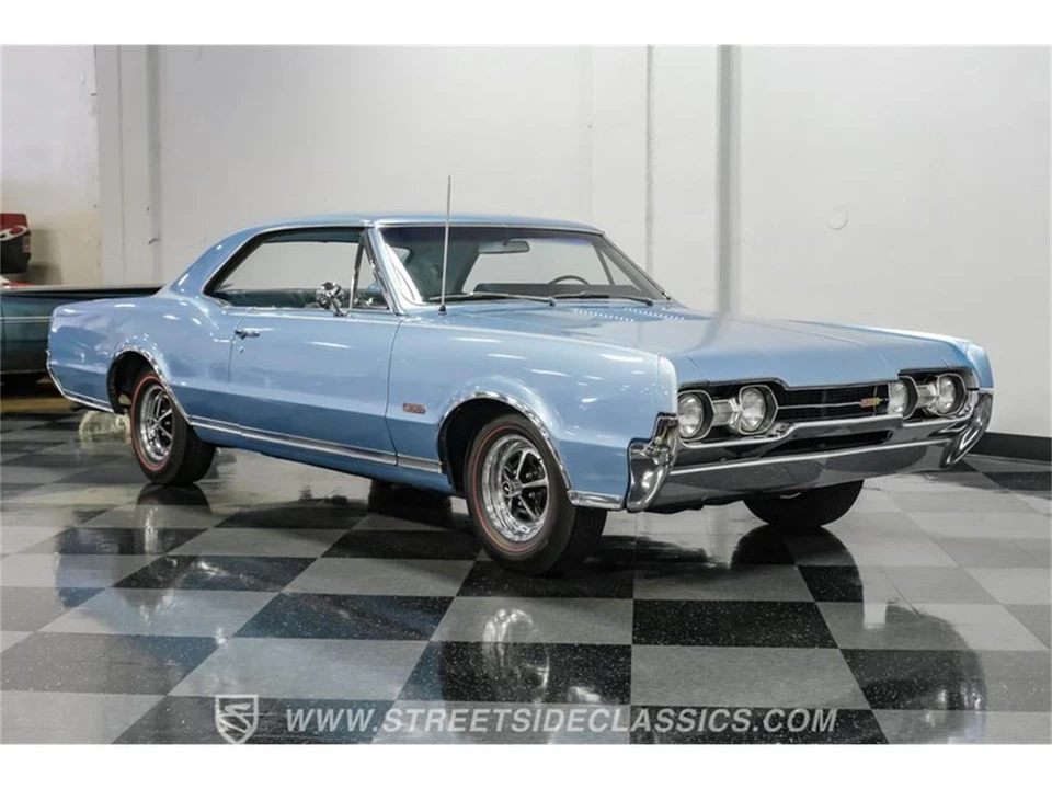 1967 Oldsmobile Cutlass 2nd Gen - Image 16 of 31