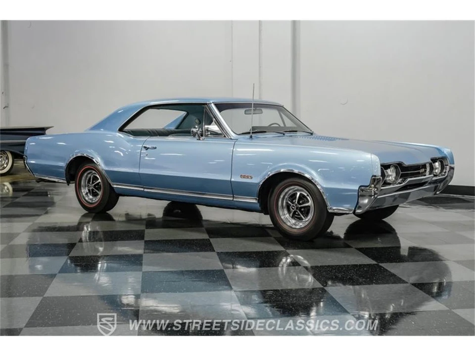 1967 Oldsmobile Cutlass 2nd Gen - Image 15 of 31