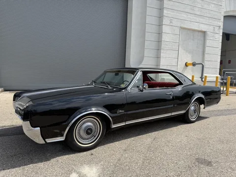 1967 Oldsmobile Cutlass Supreme