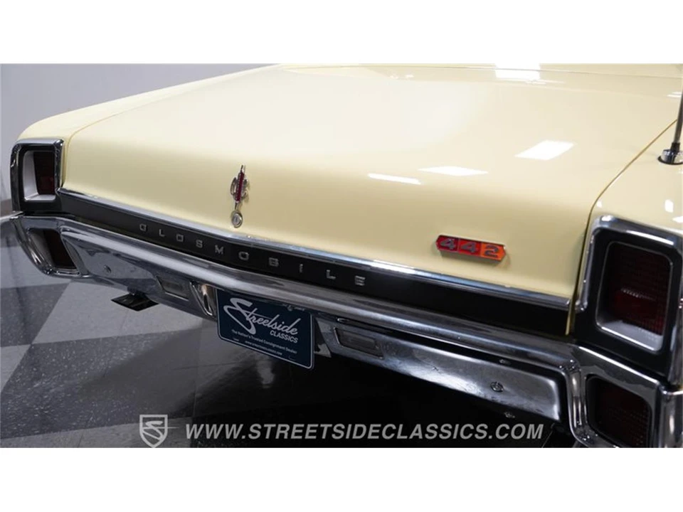 1967 Oldsmobile Cutlass 2nd Gen - Image 22 of 31