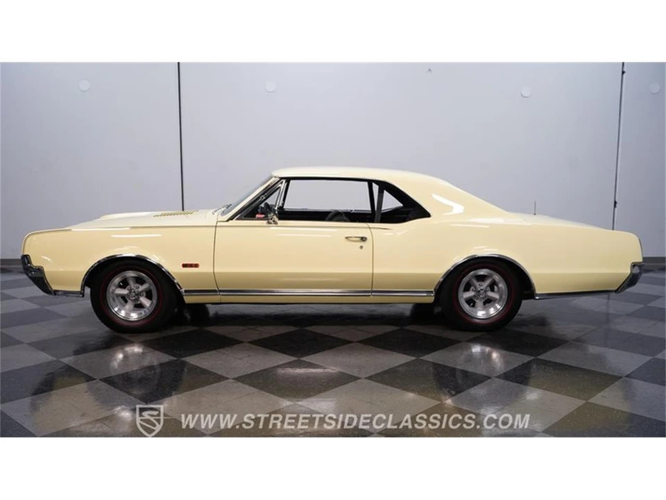 1967 Oldsmobile Cutlass 2nd Gen - Image 2 of 31