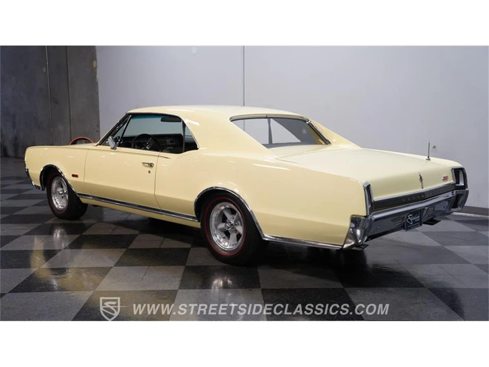 1967 Oldsmobile Cutlass 2nd Gen - Image 8 of 31