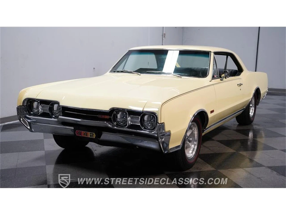 1967 Oldsmobile Cutlass 2nd Gen - Image 17 of 31