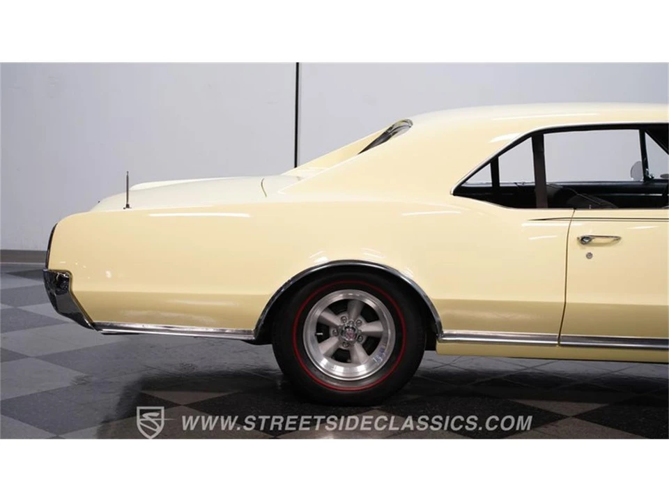 1967 Oldsmobile Cutlass 2nd Gen - Image 24 of 31