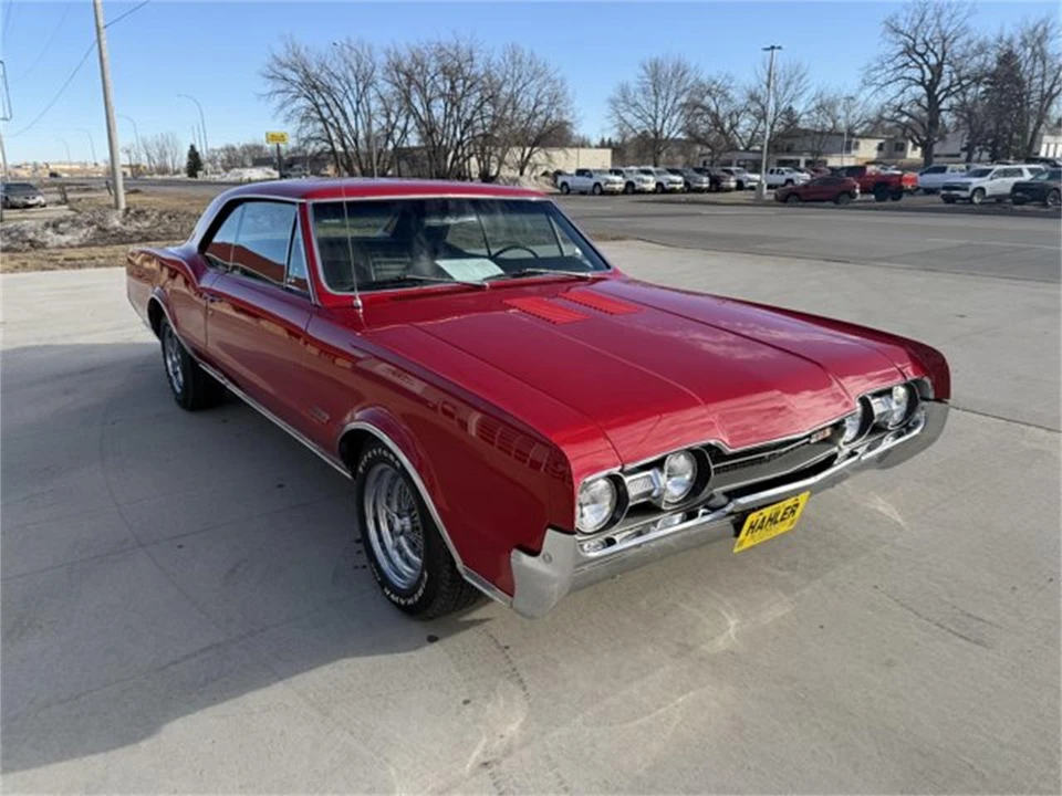 1967 Oldsmobile Cutlass 2nd Gen - Image 2 of 31