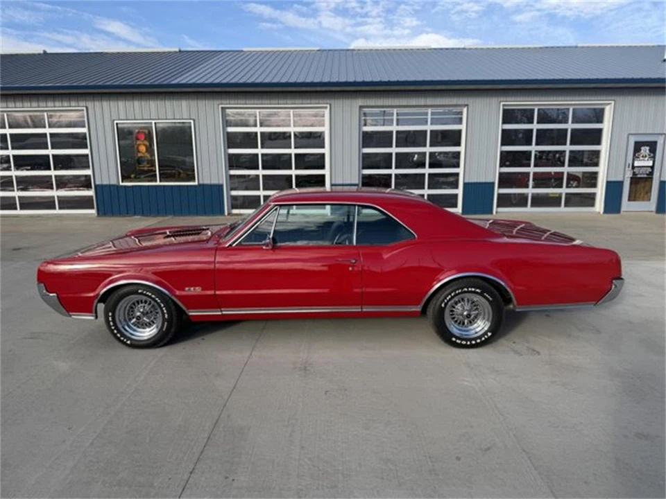 1967 Oldsmobile Cutlass 2nd Gen - Image 5 of 31