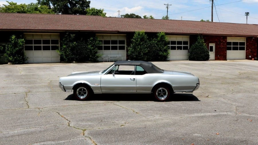 1967 Oldsmobile 442 1st Gen - Image 2 of 8