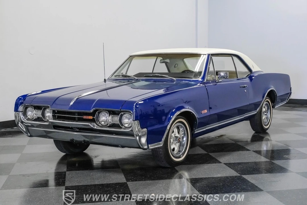 1967 Oldsmobile Cutlass 2nd Gen - Image 18 of 21