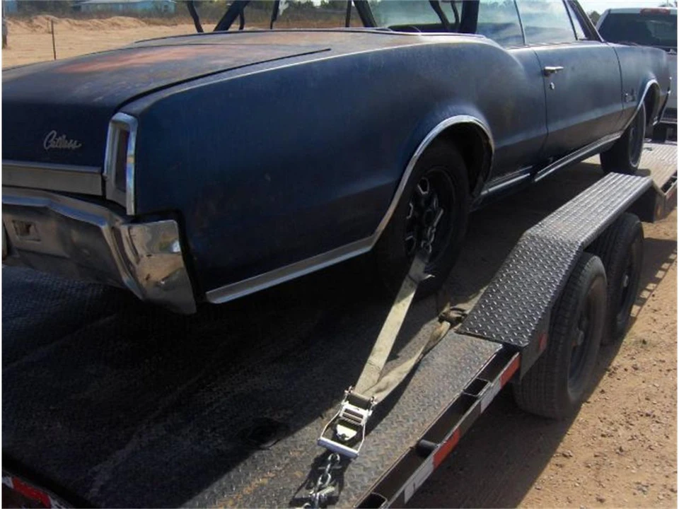 1967 Oldsmobile Cutlass 2nd Gen - Image 16 of 22