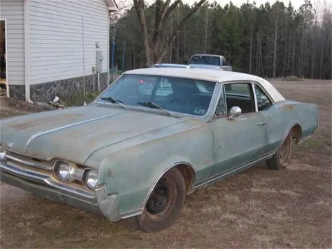 1967 Oldsmobile Cutlass Supreme