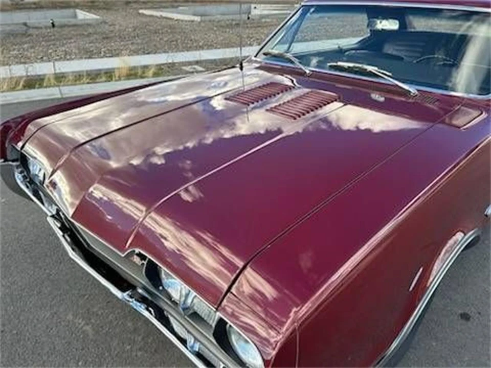 1967 Oldsmobile Cutlass 2nd Gen - Image 16 of 24