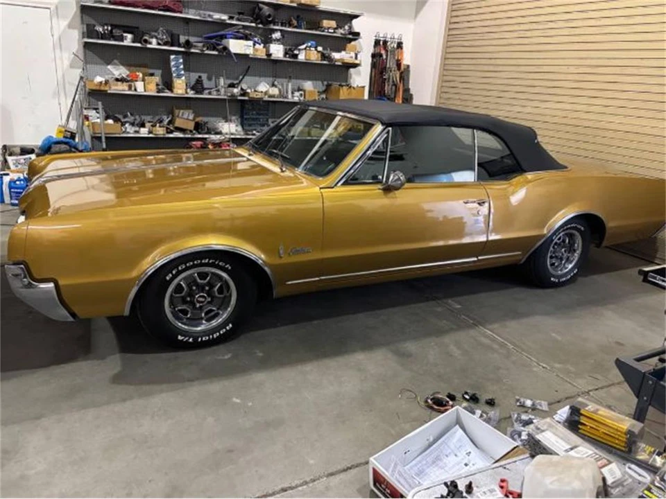 1967 Oldsmobile Cutlass 2nd Gen - Image 3 of 20