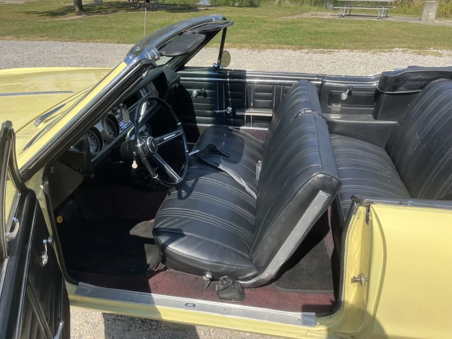 1967 Oldsmobile Cutlass 2nd Gen - Image 10 of 12