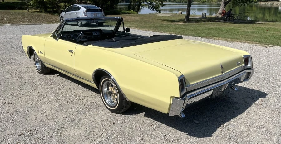 1967 Oldsmobile Cutlass 2nd Gen - Image 7 of 12