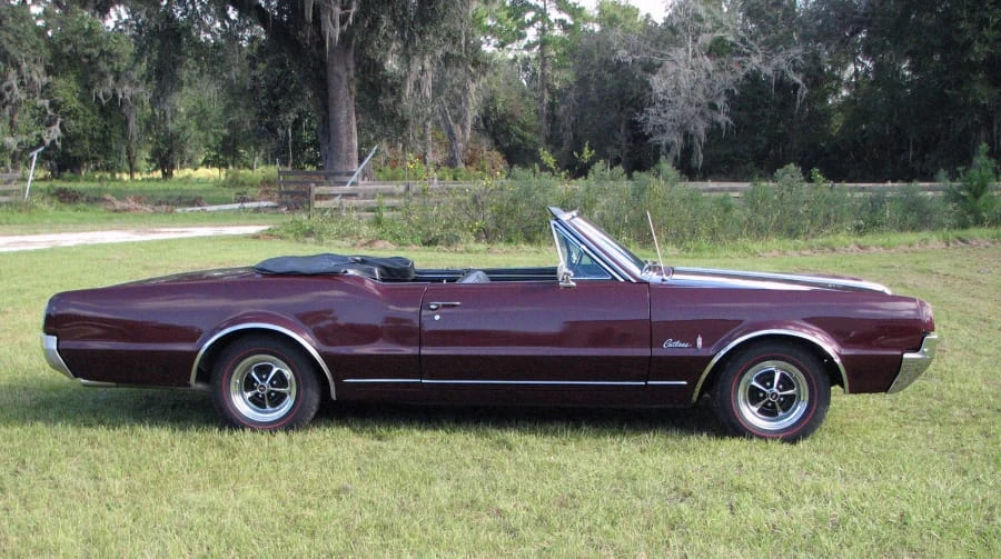 1967 Oldsmobile Cutlass 2nd Gen - Image 2 of 12