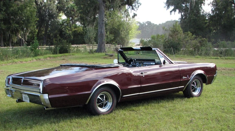 1967 Oldsmobile Cutlass 2nd Gen - Image 3 of 12