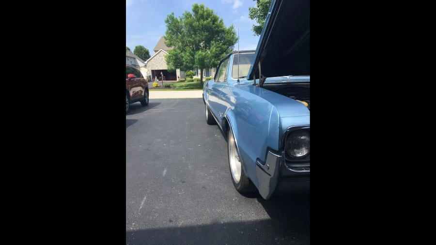 1967 Oldsmobile Cutlass 2nd Gen - Image 4 of 5