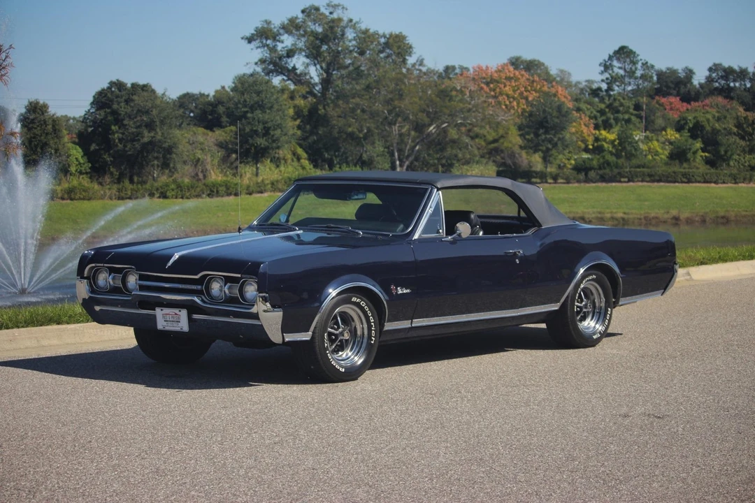 1967 Oldsmobile Cutlass 2nd Gen - Image 11 of 21