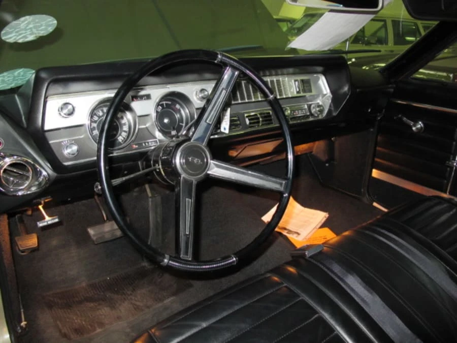 1967 Oldsmobile Cutlass 2nd Gen - Image 4 of 7