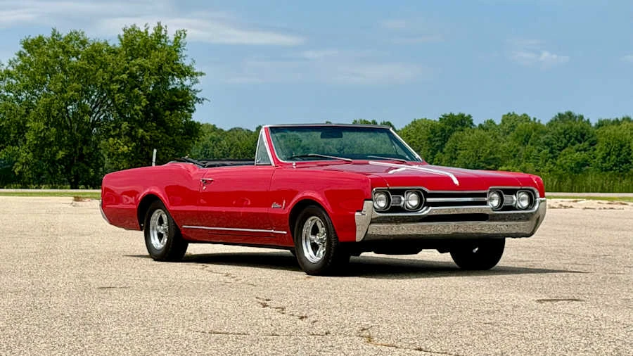 1967 Oldsmobile Cutlass 2nd Gen - Image 6 of 29