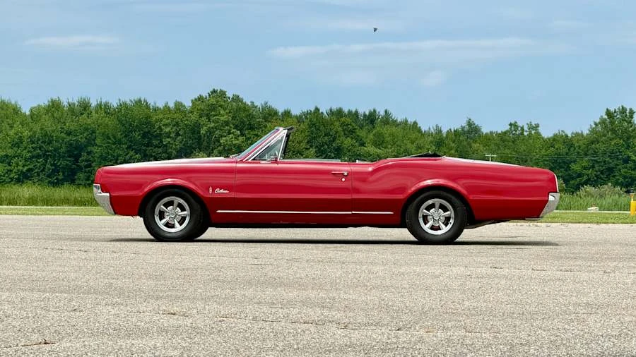 1967 Oldsmobile Cutlass 2nd Gen - Image 10 of 29