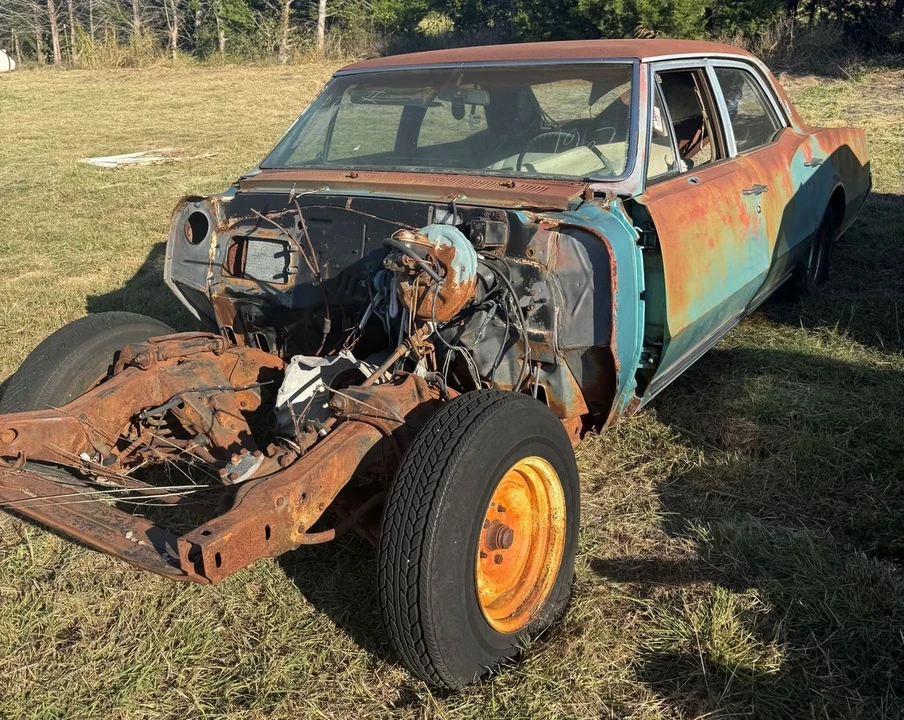 1967 Oldsmobile Cutlass 2nd Gen - Image 2 of 12