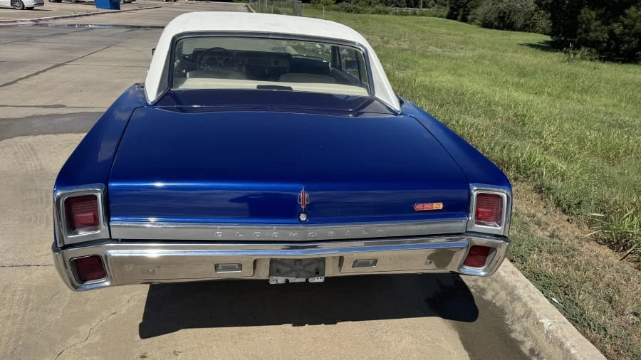 1967 Oldsmobile Cutlass 2nd Gen - Image 4 of 13