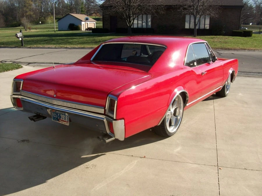 1967 Oldsmobile Cutlass 2nd Gen - Image 2 of 7