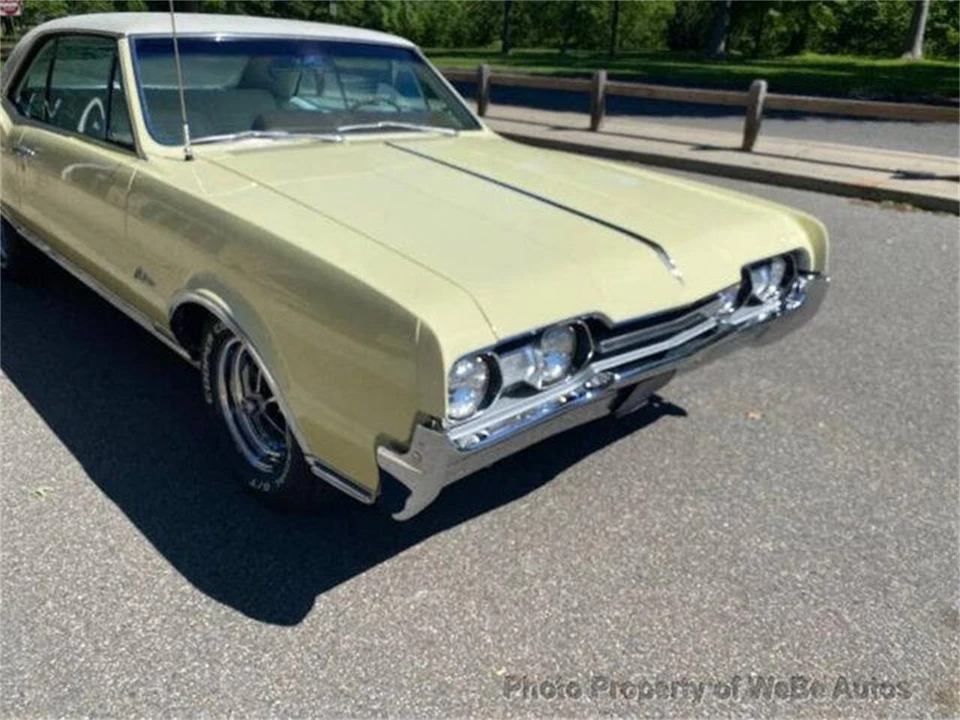 1967 Oldsmobile Cutlass 2nd Gen - Image 9 of 10