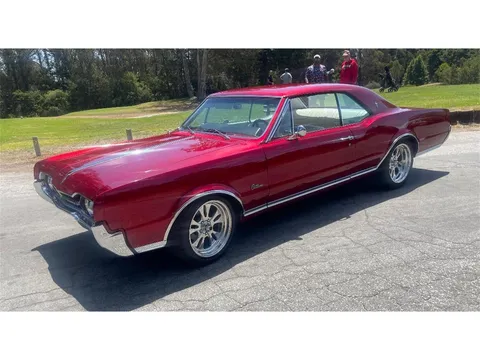 1967 Oldsmobile Cutlass Supreme