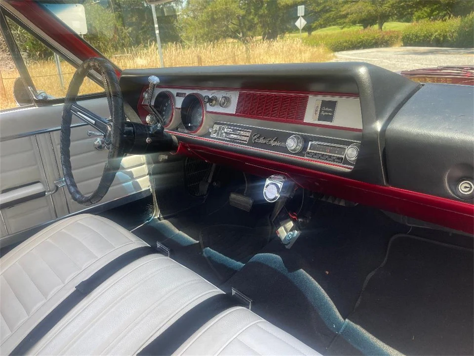1967 Oldsmobile Cutlass Supreme - Image 20 of 26