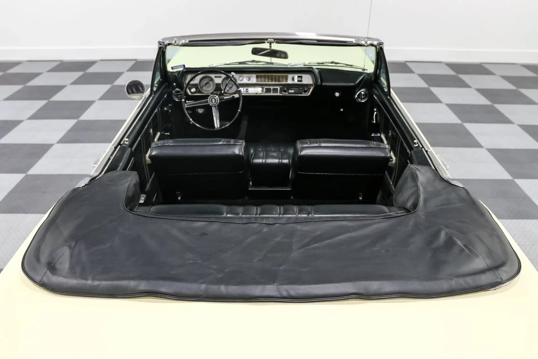 1967 Oldsmobile Cutlass Supreme - Image 19 of 21