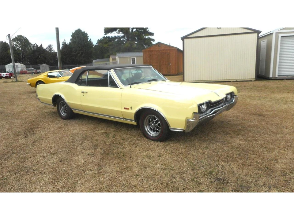 1967 Oldsmobile Cutlass Supreme - Image 2 of 26