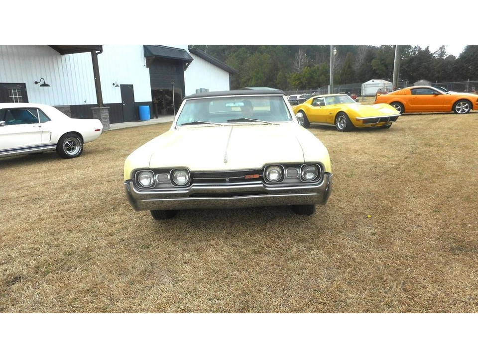 1967 Oldsmobile Cutlass Supreme - Image 6 of 26