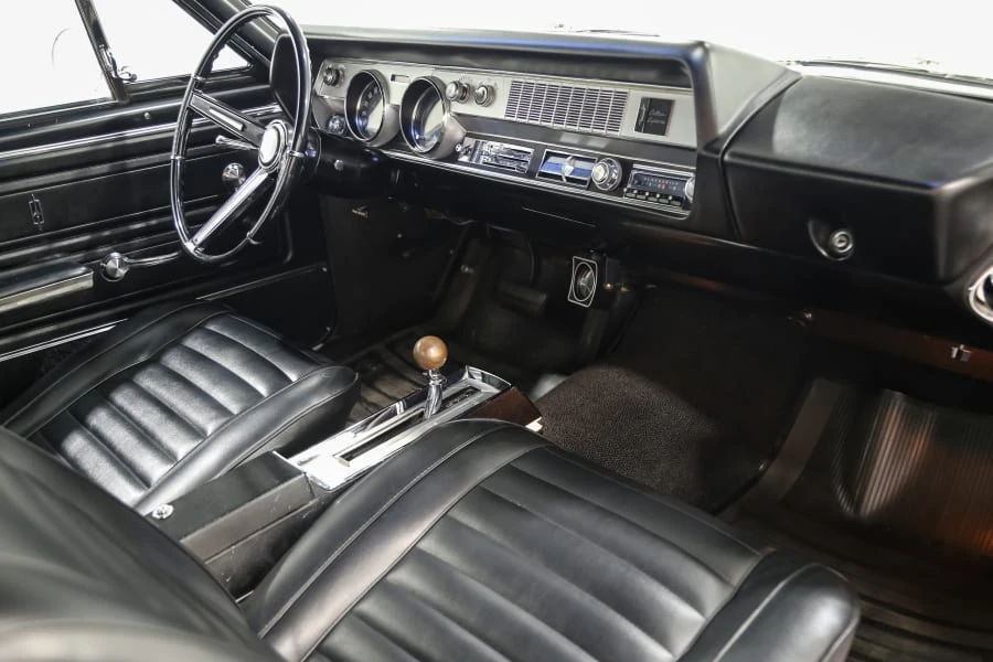 1967 Oldsmobile Cutlass Supreme - Image 6 of 9