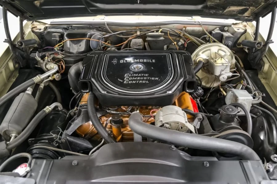 1967 Oldsmobile Cutlass Supreme - Image 8 of 9