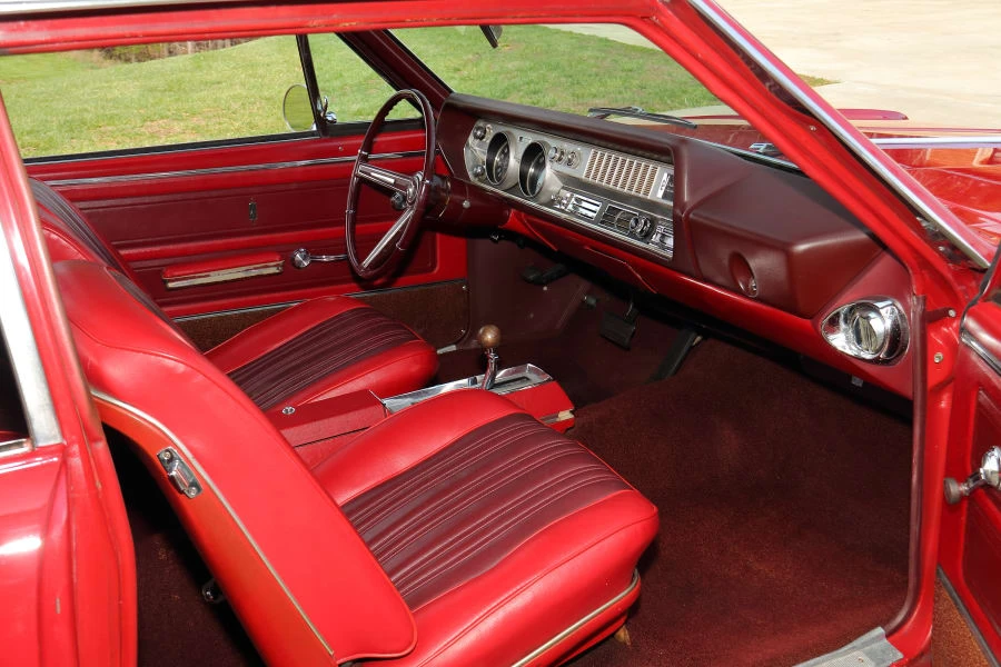 1967 Oldsmobile Cutlass Supreme - Image 16 of 28