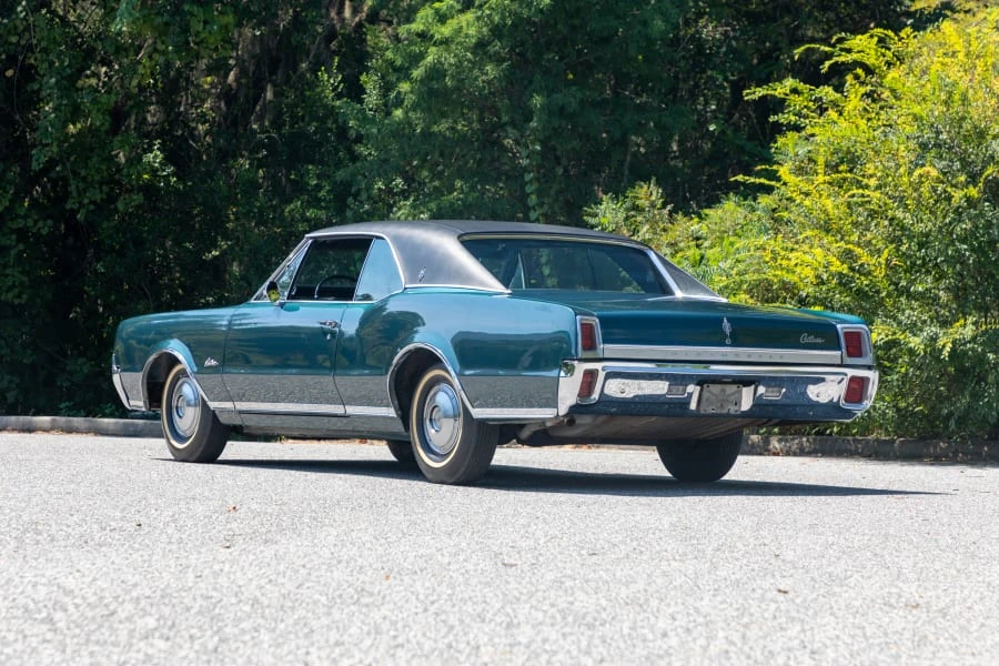 1967 Oldsmobile Cutlass Supreme - Image 13 of 26
