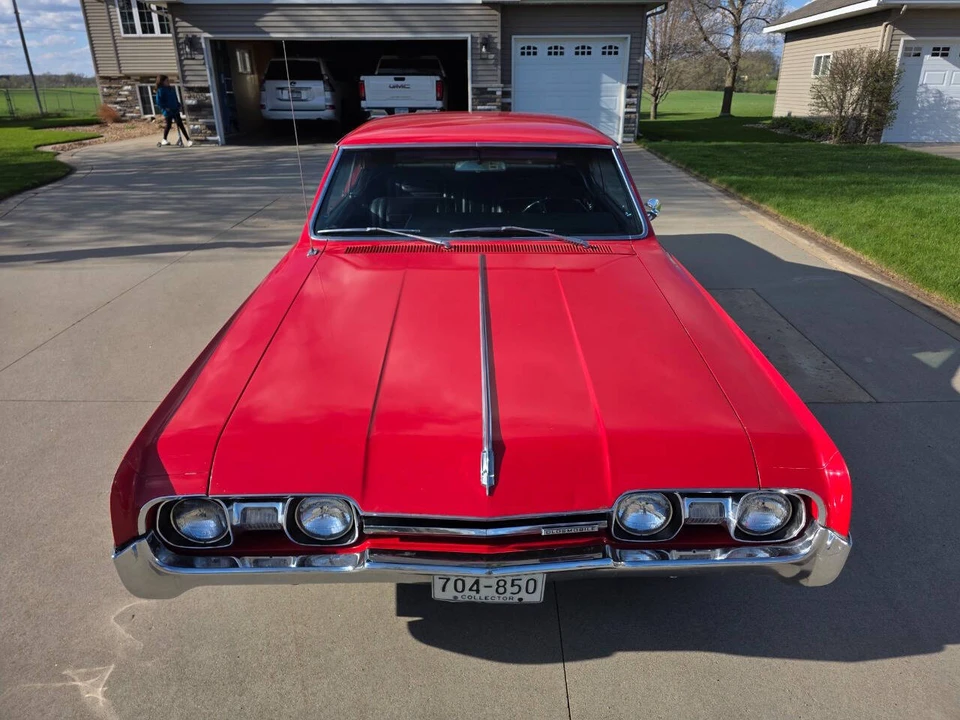 1967 Oldsmobile Cutlass Supreme - Image 16 of 31